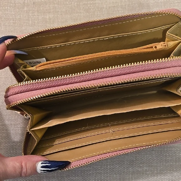 Michael Kors INSPIRED Pink Wallet with Gold Logo and Zipper Closure - Picture 7 of 7